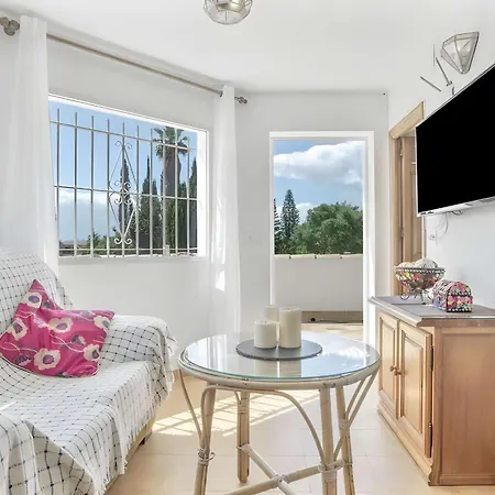 Con Piscina Compartida A 2 Km De Playa Appartement Conil De La Frontera