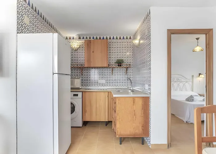 Con Piscina Compartida A 2 Km De Playa Conil de la Frontera